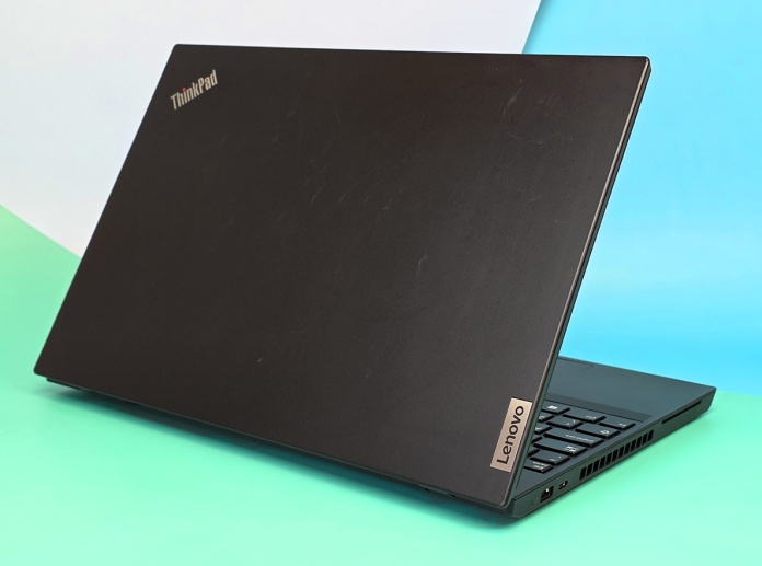 Laptop Lenovo ThinkPad T15p G1 i7 GTX1050 Max-Q - zdjęcie produktu